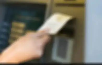 Selembar Kartu Struk ATM Ternyata Lebih Beracun Daripada Botol Plastik