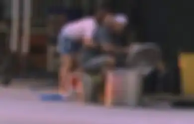 Foto Pasangan Ini Beri Bukti Bahwa Cinta Sejati dan Bahagia Lebih Penting daripada Menjadi Kaya