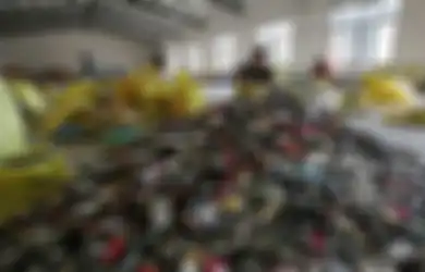 Tak Pernah Anda Ketahui, Ternyata Beginilah Nasib Akhir Ponsel-ponsel Bekas yang Sudah Tak Terpakai