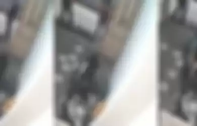 Cuplikan video detik-detik pelaku mencuri motor. 