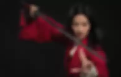 Liu Yifei sebagai Mulan