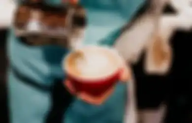 Suka Konsumsi Kopi Kekinian yang Dijual di Kafe-kafe? Waspadai Kandungan Kalorinya Loh!