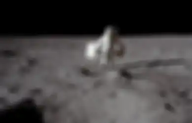 Inilah Daftar Benda yang Ditinggalkan di Bulan oleh Astronot Setelah Menginjakkan Kakinya di Sana