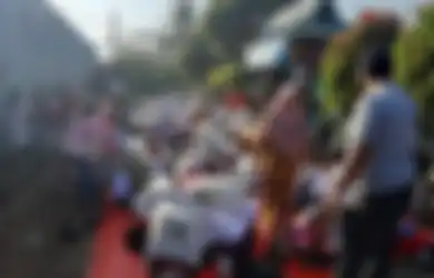 Sekolah Disegel Ahli Waris, Ratusan Siswa SD di Bengkulu Terpaksa Belajar di Jalan, Bermodal Terpal dan Koran