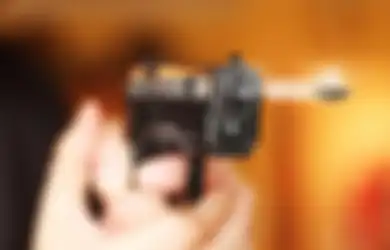 Palak Sebuah Truk yang Disupiri Seorang Anggota Polisi, Preman Ini Tewas Diterjang Peluru