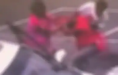 Ladeni Wanita Lain untuk Berkelahi, Seorang Ibu Jatuhkan Bayinya di Lantai Parkir hingga Tewas