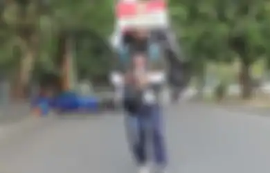 Jalan Mundur Tempuh Ratusan Kilometer Tulungagung-Jakarta, Medi Bastoni Bawa Misi Khusus