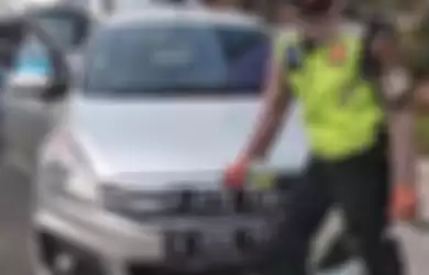 Polisi tunjukkan modus nopol palsu saat pelaksanaan ganjil genap, sebelum ada covid-19.