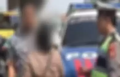 Bukan Membela Pasangannya, Wanita Ini Justru Tampar Sang Suami yang Ngamuk Tak Terima Ditilang Polisi, Begini Videonya!