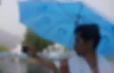 (Foto) Momen Langka Saat Hujan Deras Guyur Arafah Saat Wukuf pada Puncak Ibadah Haji