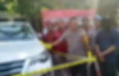 Rugi Setengah Miliar, Pengantin Baru Apes Mobil Mewah yang Jadi Mahar Pernikahan Disita Polisi karena Hasil Curian