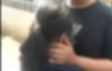 Video anak yang melarang ayahnya ikut menyembelih sapi menjadi viral di twitter