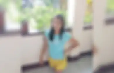 Wanita Ini Dilarang Masuk Ke Kantor Pemerintah Gara-gara Pakai Celana Pendek, Padahal Itulah yang Hanya Bisa Dipakainya