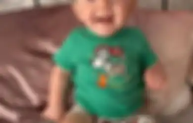 Baru 9 Bulan, Bayi Ini Harus Berjuang Lawan Penyakit Langka di Organ Intimnya Setelah Adanya Benjolan yang Dokter Kira Hernia