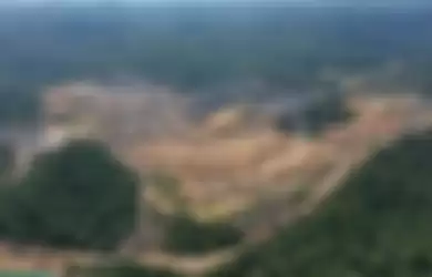 Foto aerial bekas tambang batu bara di Kecamatan Samboja, Kutai Kartanegara, Kalimantan Timur, Rabu (28/8/2019). Kementerian LHK akan memperbaiki lubang-lubang bekas tambang di kawasan calon ibu kota negara baru.
