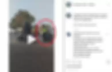 Viral Video Polisi Tendang Seorang Pengendara Motor Hingga Jatuh, Netizen: 'Hormat Buat Pak polisi, Kami Mendukungmu!'