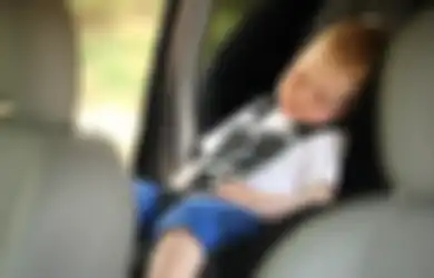 Jangan Pernah Tinggalkan Anak dalam Mobil Karena Heat Stroke Bisa Picu Kematian!