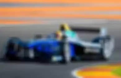 Rio Haryanto menjadi satu-satunya pembalap Indonesia yang pernah menjajal mobil Formula E