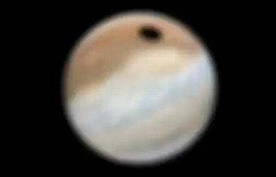 Misteri Lingkaran Hitam di Permukaan Jupiter Ini Terlihat Mengerikan, Fenomena Apa yang Sedang Terjadi?