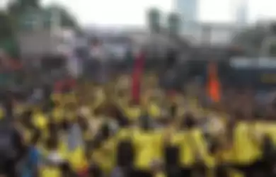 Ribuan Mahasiswa melakukan aksi demo menolak pengesahan RKUHP di Depan Gedung DPR/MPR, Jalan Gatot Subroto, Senayan, Jakarta Pusat, Senin (23/9). 