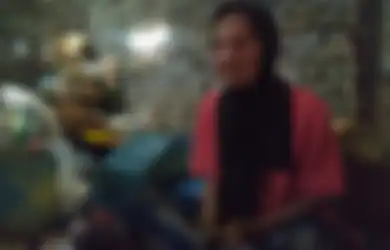 Kerja Cari Sisa Kacang dan Padi di Sawah Warga, Tapi Mbah Siah Tak Pernah Terima Bantuan Pemerintah Karena Hal Ini