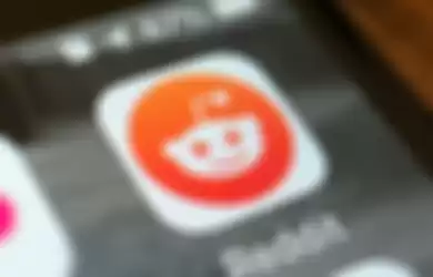 Reddit iOS punya fitur baru bersama Snapchat