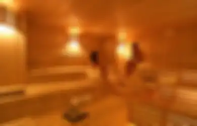Berkeringat ala Mandi Sauna Bisa Bantu Turunkan Berat Badan, Benarkah? Ini Jawaban Para Ahli!