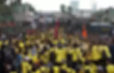 Ribuan Mahasiswa Kembali Demo Desak Presiden Beri Sikap Tegas Terkait Perppu KPK di Depan Istana, Siang Ini!