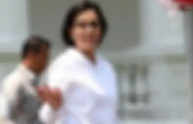 Sri Mulyani meninggalkan Kompleks Istana Kepresidenan, Jakarta, Selasa (22/10/2019).