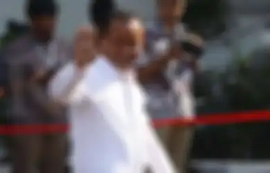 Pernah 'Terpaksa' Harus Jualan Kue saat SD, Nama Mantan Sopir Angkot Itu Kini Tertulis Jadi Kepala BKPM di Kabinet Indonesia Maju