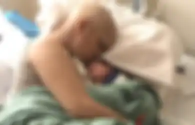 'Saya Merasa Terjebak, Saya akan Mati Jika Ikuti Saran Dokter,' Kisah Seorang Wanita yang Berhasil Lahirkan Bayi Sehat Meski Ia Jalani Kemoterapi Saat Hamil