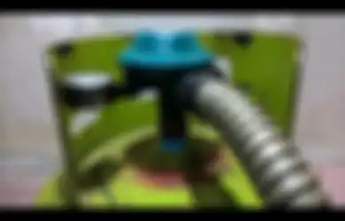 Tagih Utang Sambil Teriak-teriak, Wanita di Bandung Pukul Rentenir dengan Tabung Gas hingga Pingsan Berlumuran Darah, Pelaku Ikutan Pingsan Setelahnya: Korban Mengalami Luka Sobek di Wajah