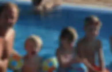 ‘Demi Bisa Selalu Bersama Anak-anak’, Orangtua Ini Bangun Tempat Unik dengan Lebar Hanya 5,5 Meter, Reaksi Keras pun Bermunculan