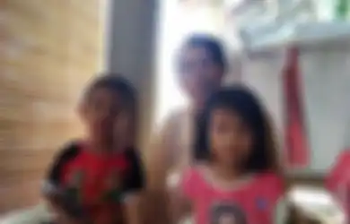 Percaya  Anaknya Diculik 'Wewe Gombel', Wanita Ini Lakukan Ritual 'Lepas Busana' di Kebun, Ternyata Benar Anaknya Kembali, Tapi Begini Keadaanya