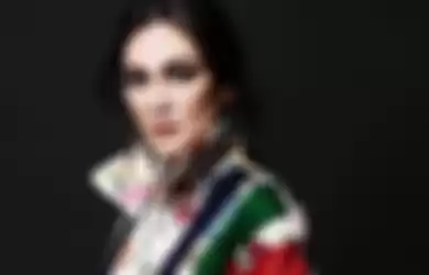 Tas Luna Maya Capai Puluhan Juta, modelnya unik dan nyentrik. 