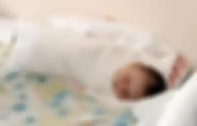 Ajaib! Ibu Ini Lahirkan Bayi Perempuan yang Tumbuh di Luar Rahimnya dengan Sehat