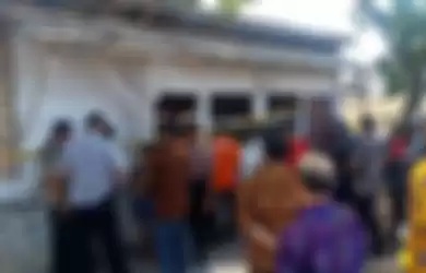 Niatnya Mau Makan, Pelanggan Malah Diajak Berhubungan Intim Oleh Wanita Penjaga Warung Namun Berakhir Tragis