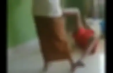 Diduga Karena Perkara Penjualan Kambing, Video Pemuda Tendang Kakeknya Ini Viral, Keluarga: 'Cari Musuh Begitu Mudah'