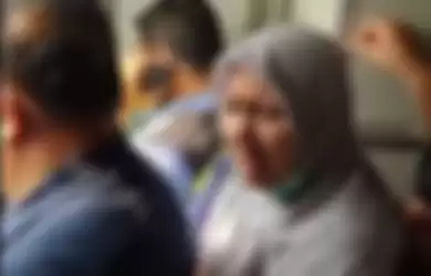 Video Detik-detik 69 dari 94 Penumpang Pesawat Garuda Minta Turun di Bandara Halim Perdanakusuma, Padahal Tujuan Utamanya Bandara Soekarno-Hatta, Ini Alasannya!