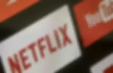 Layanan streaming Netflix dan Youtube