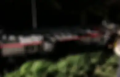 Supir Bus yang 72 Jam Tidak Tidur Ini Menghantarkan Para Penumpangnya Menuju Pengalaman Mengerikan, Namun Sikapnya Justru Seperti Ini