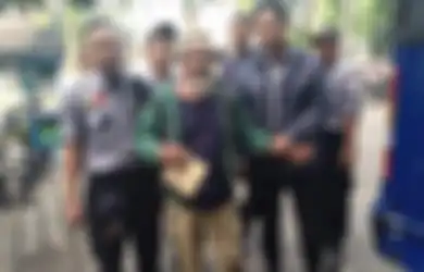 Pengemis Jadi Nasabah di Sebuah Bank Elit Jakarta, Kedapatan Bawa Uang Rp194 Juta, Hingga Seminggu Sekali Sering ke Bank Bukannya Menabung Tapi Melakukan Transaksi Ini