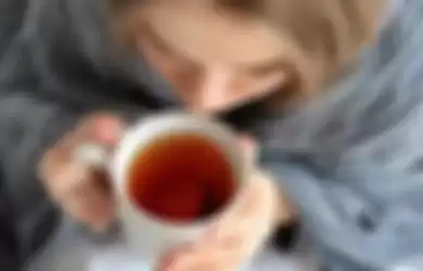 Jangan lagi minum teh setelah atau sebelum makan, karena bisa timbulkan efek samping ini!