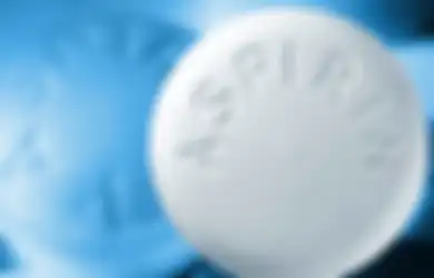 Mengenal Obat Aspirin: Bagaimana Penggunaan, Manfaat, Serta Risikonya