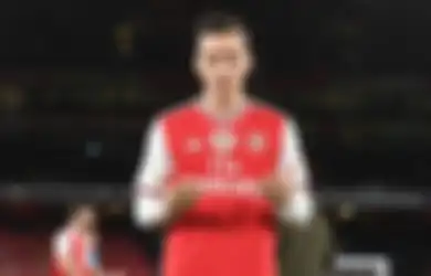 Bagikan Donasi Hampir Rp2 Miliar untuk 5 Negara Islam, Mesut Ozil Secara Khusus Kirim Ini untuk Umat Muslim Indonesia