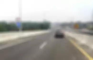 Rambu batas kecepatan di Tol Layang Japek II