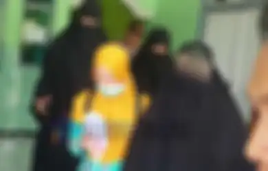 Hendak Cucikan Baju Temannya, AF Malah Temukan Baju Kotor Berlumuran Darah, Saat Dibuka Ia Temukan Bayi yang Telah Tewas, Ini Faktanya!