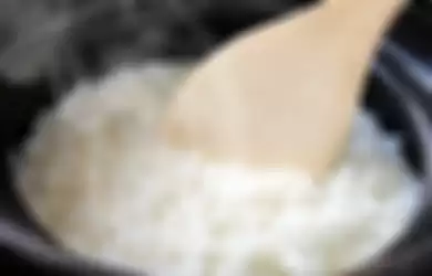 Masih Banyak yang Belum Tahu Nih, Inilah Penyebab Nasi Putih Cepat Basi dan Lembek, Salah Satu Kuncinya ada di Rice Cooker!