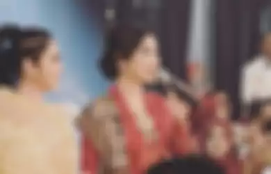 Uut Permatasari ogah dipanggil dengan nama panggung saat tampil bernyanyi bersama Dewi Perssik di acara Polri
