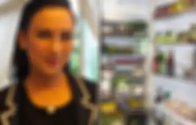 Berhasil Sembuh dari Kanker Ovarium, Penyakit yang Paling Ditakuti Wanita, Shahnaz Haque Tak Pernah Lagi Simpan Makanan di Kulkas